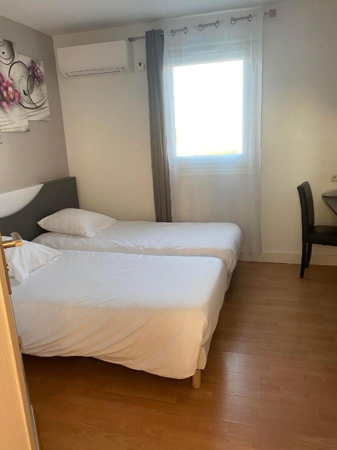 L'Hotel Du Marais Romilly Centre Bagian luar foto