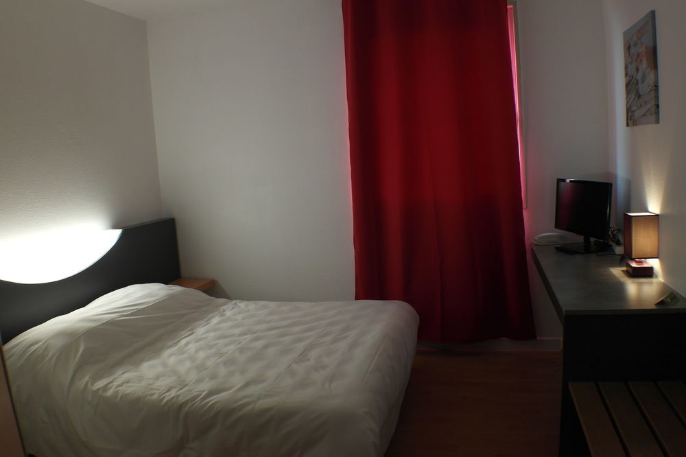 L'Hotel Du Marais Romilly Centre Bagian luar foto