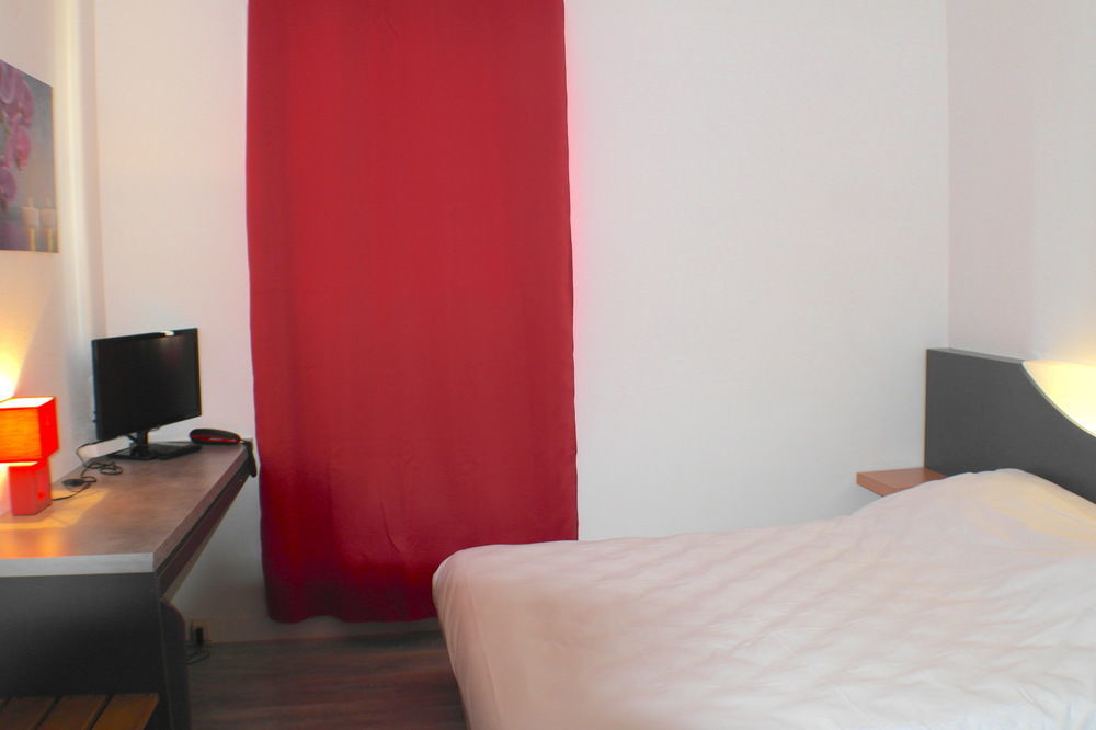L'Hotel Du Marais Romilly Centre Bagian luar foto
