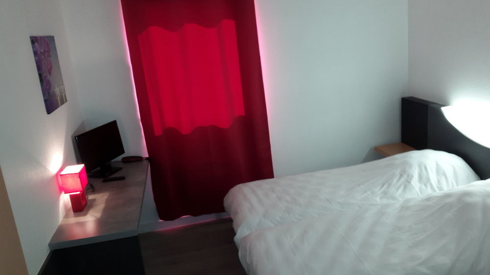 L'Hotel Du Marais Romilly Centre Bagian luar foto